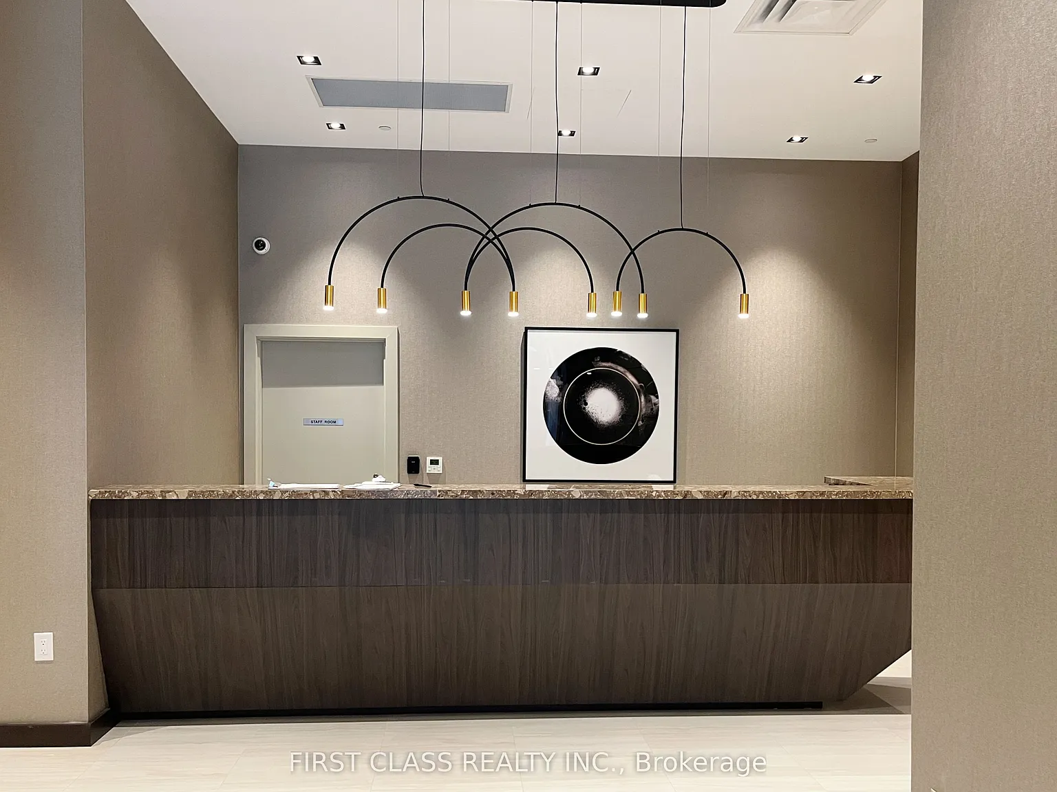 1 bed, $2,250 — Photo 3