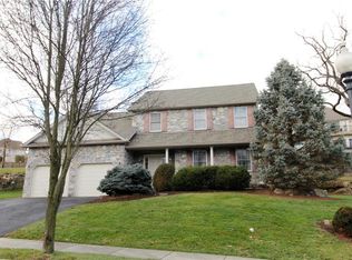 14 Midland Dr, Easton, PA