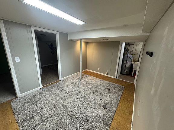 3rd image of 73 Renee Pl Floor 2
