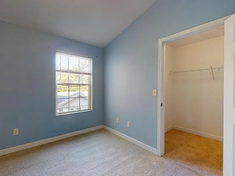 3832 Thornhill Cir — Photo 20