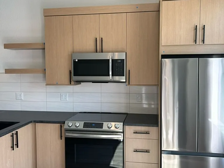 400 N Garfield Ave #106 — Photo 3