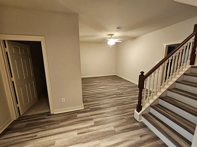 503 Birdsong Dr — Photo 26