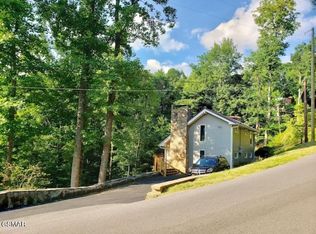 1454 S Baden Dr, Gatlinburg, TN 37738