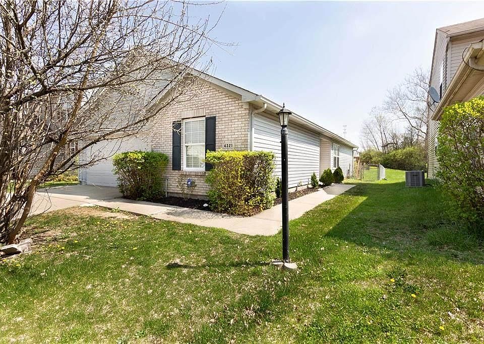 1st image of 4321 Village Trace Dr