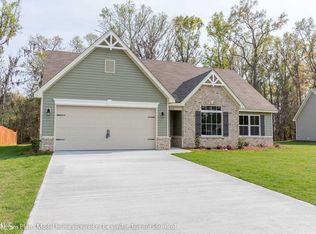 373 Daniel Trent Way #125, Kingsland, GA 31548
