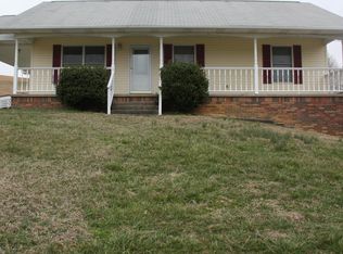 1805 Lone Oak Rd, Johnson City, TN 37604