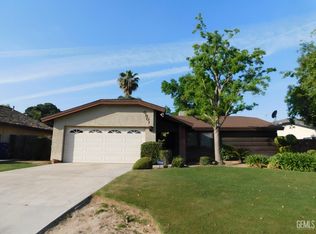 6901 Shelby Loop, Bakersfield, CA