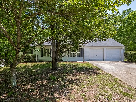 3rd image of 115 Apple Valley Dr