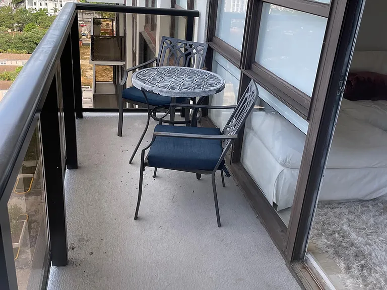 600 NE 36th St #1717 — Photo 28