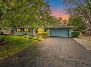 7465 Gemini Dr, Rockford, IL 61103