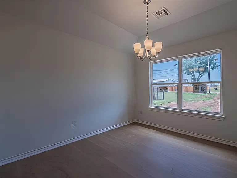 118 Cedar St — Photo 14