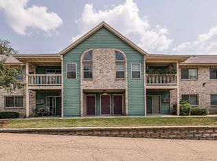 1915 Deerhaven Ln NE APT 6, Rochester, MN 55906