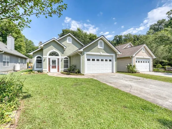 354 Blue Sky Dr, Hiawassee, GA 30546