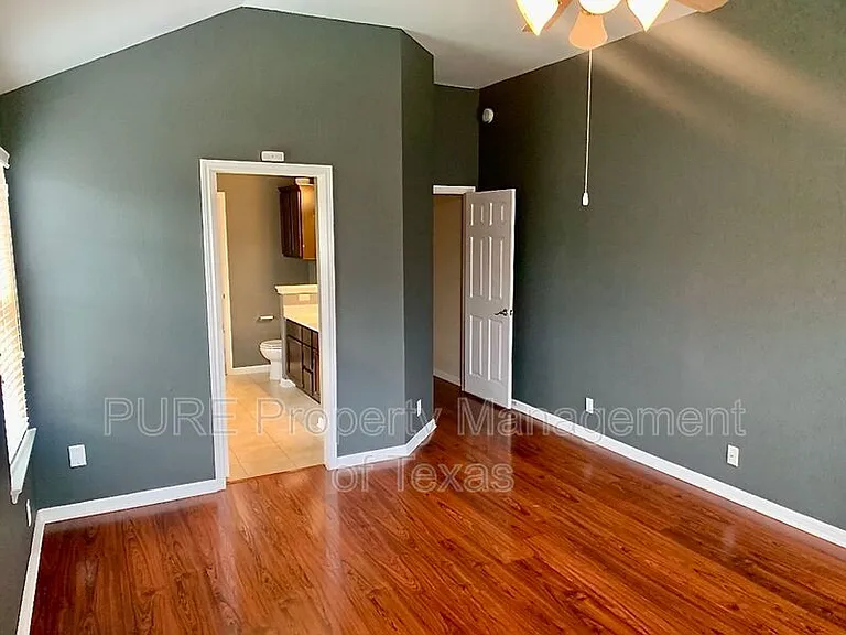 18808 Keeli Ln — Photo 9