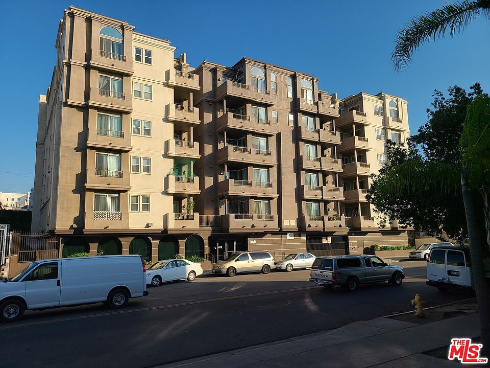 1st image of 848 S Irolo St #406