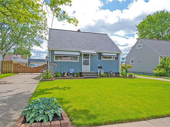 3rd image of 5831 Robert Dr