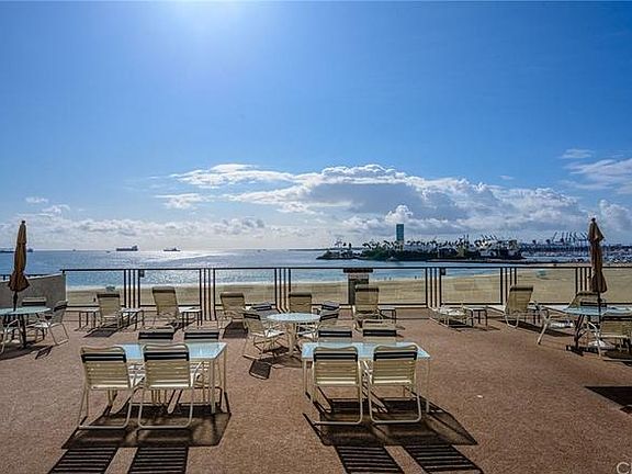 4th image of 1140 Ocean Blvd #334