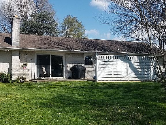 4th image of 345 Richland Ln