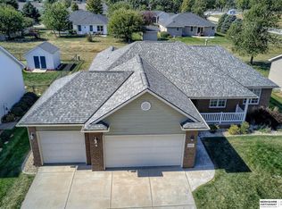 10441 N 151st St, Waverly, NE 68462