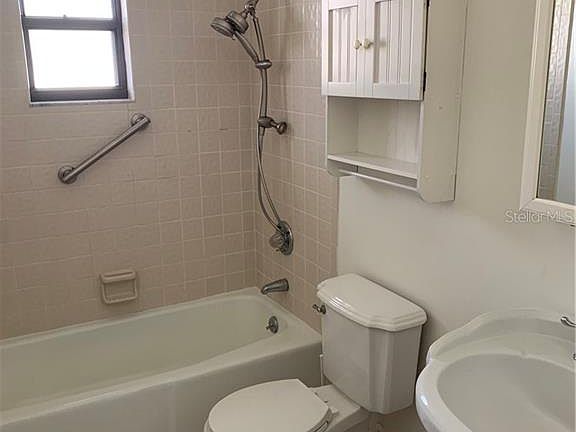 4th image of 1887 N Lake Eloise Dr