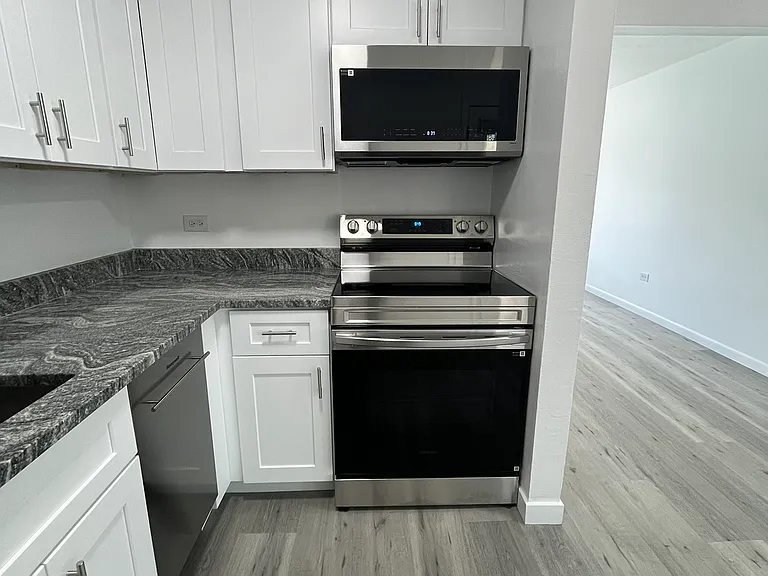 Oak North Apartments — Photo 46