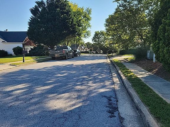 4th image of 2535 Fairmont Park Ct