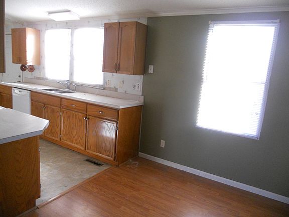4th image of 1167 Shady Valley Ln