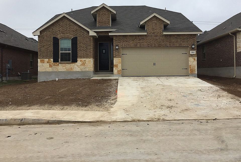 1st image of 1810 Cedric Ln