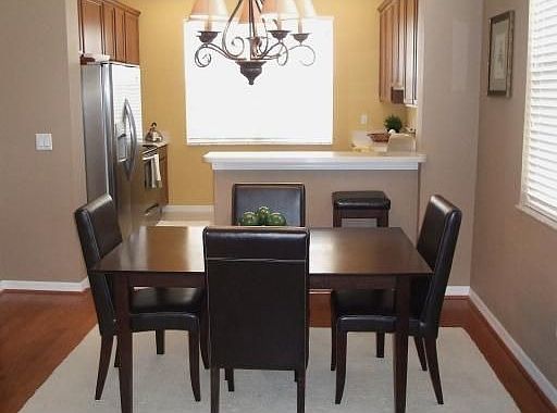 4th image of 1217 Summergate Dr