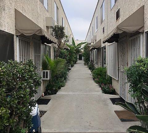 4th image of 11015 Kittridge St APT 118