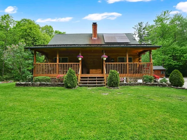 33 South St, Blandford, MA 01008