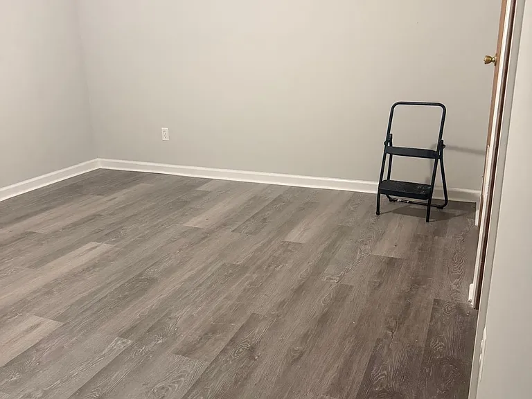700 N Adelaide St #112 — Photo 21