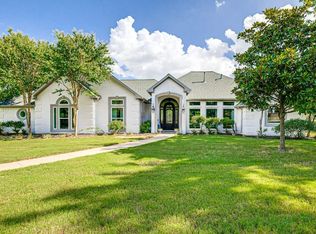 400 Chippendale Dr, Heath, TX 75032