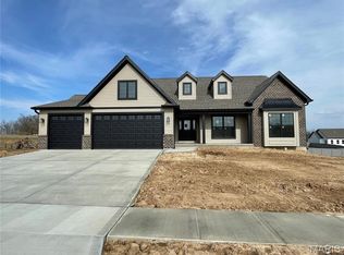 513 Clarks Xing, Moscow Mills, MO