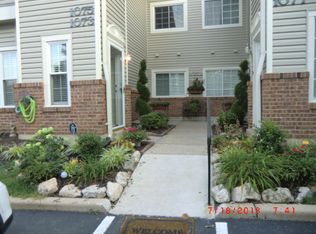 1075 N Spoede Rd, Saint Louis, MO 63146