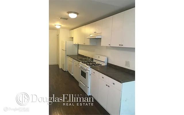 Rented by Douglas Elliman | media 20