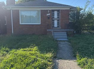 10055 Sorrento St, Detroit, MI 48227