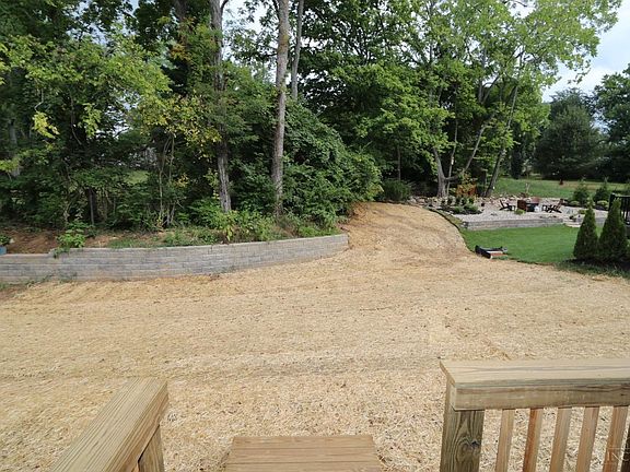 3rd image of 7082 Valleycrest Dr #17