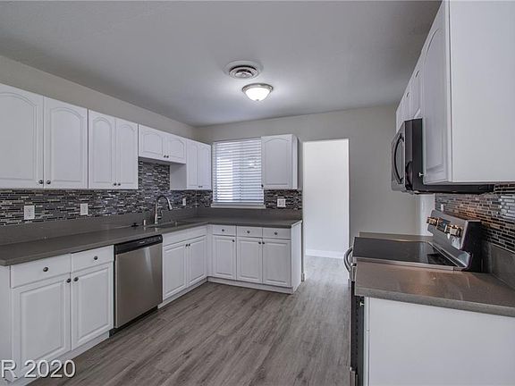 3rd image of 6221 Clarice Ave