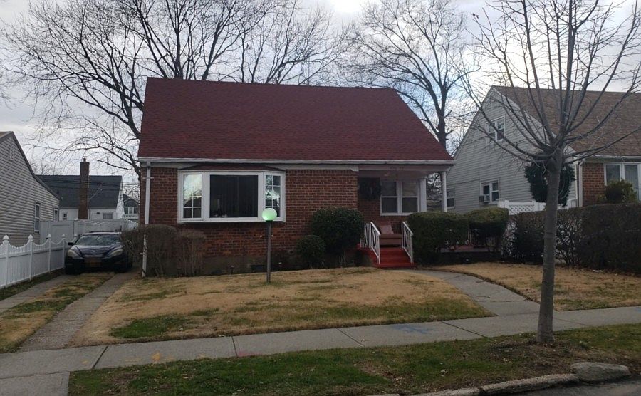 1st image of 121-12 238th St