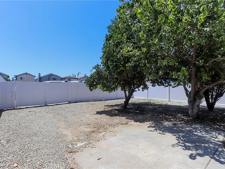 9228 Artesia Blvd — Photo 21