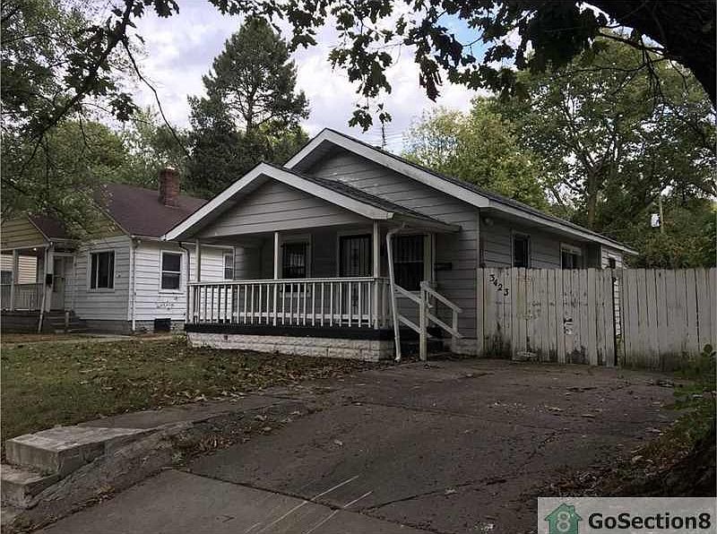 1st image of 3423 Hillside Ave
