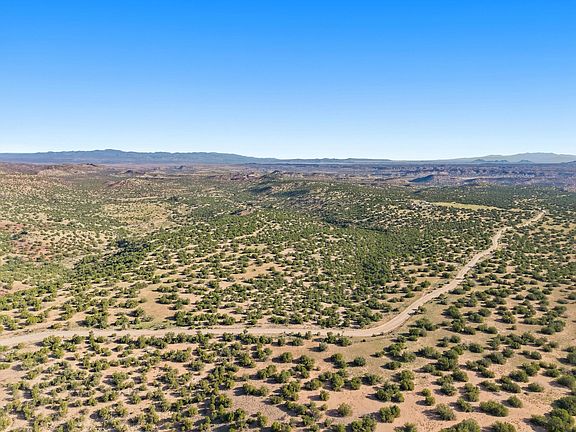 4th image of 0 La Madera Rd