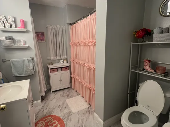 3 Sexton Ct, Dorchester, MA 02125