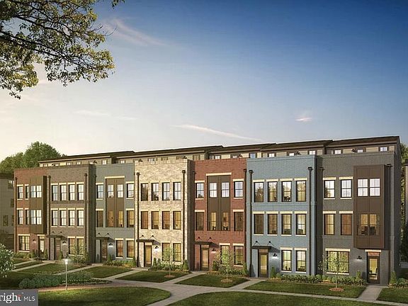 2nd image of 13041 Hattontown Sq
