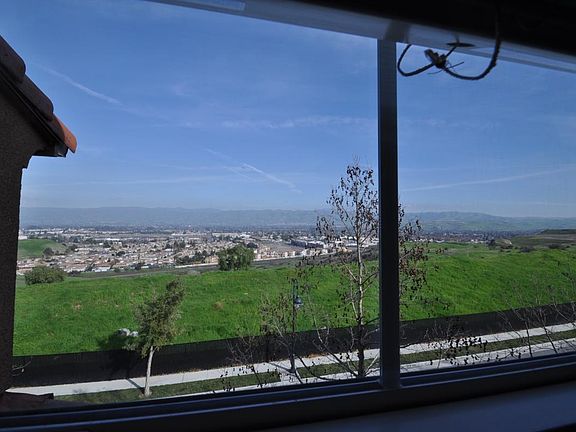 2nd image of 788 Altino Blvd
