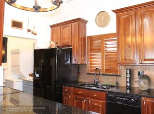 4225 Bougainvilla Dr, Fort Lauderdale, FL 33308