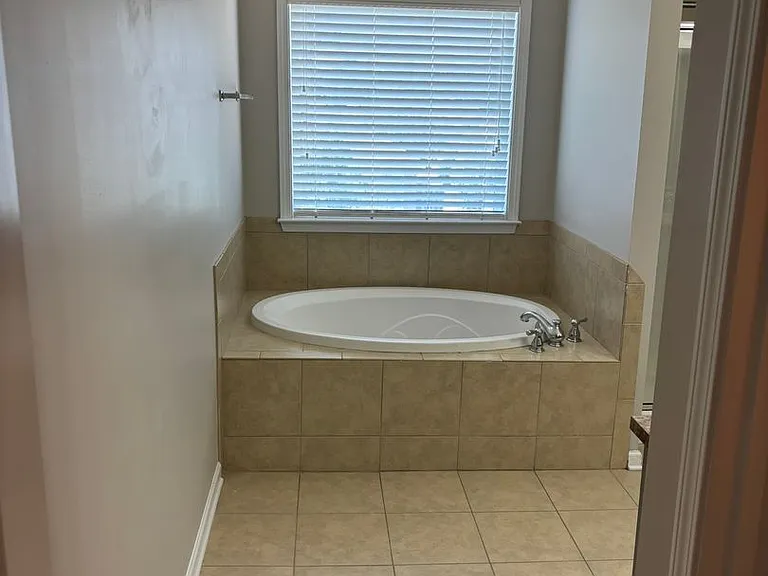 9017 Sante Fe Ct — Photo 10