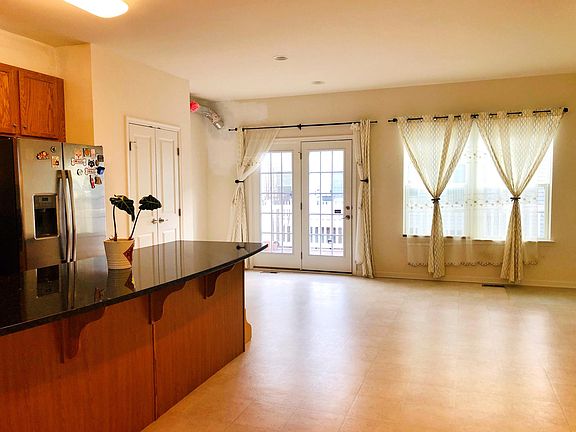 5th image of 1216 Carrick Ct