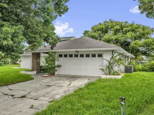 140 Fairway Ten Dr, Casselberry, FL 32707